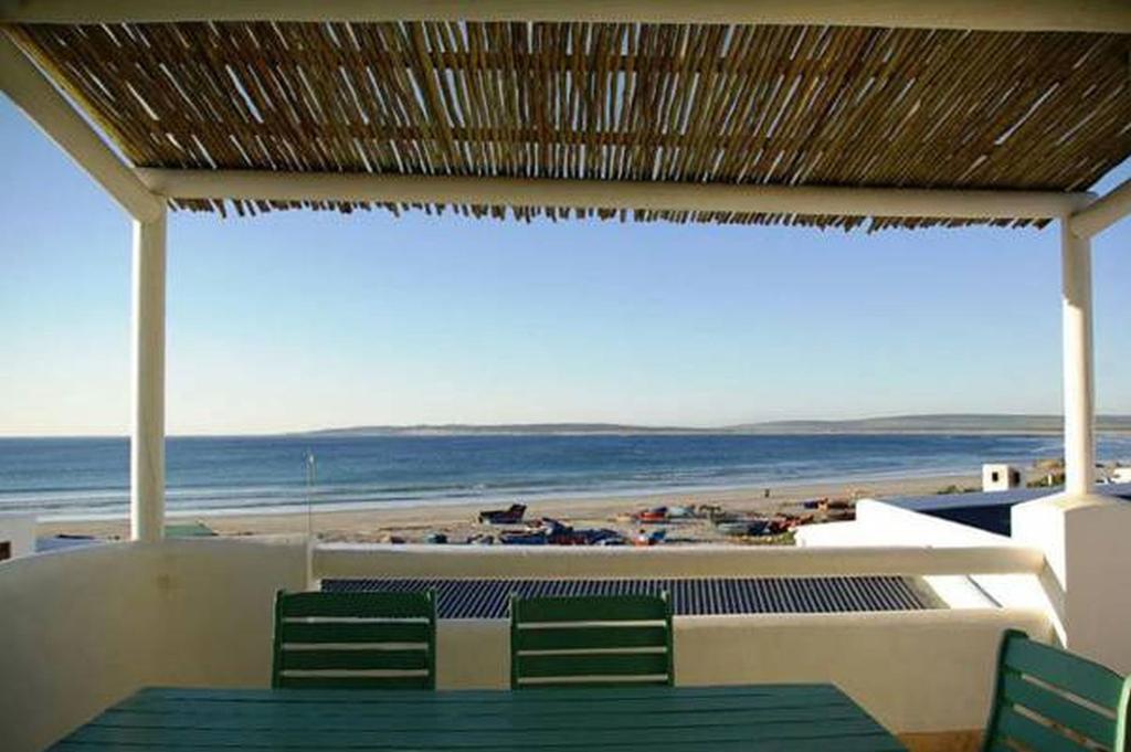 Kommetjie Holiday Home Патерностер Номер фото